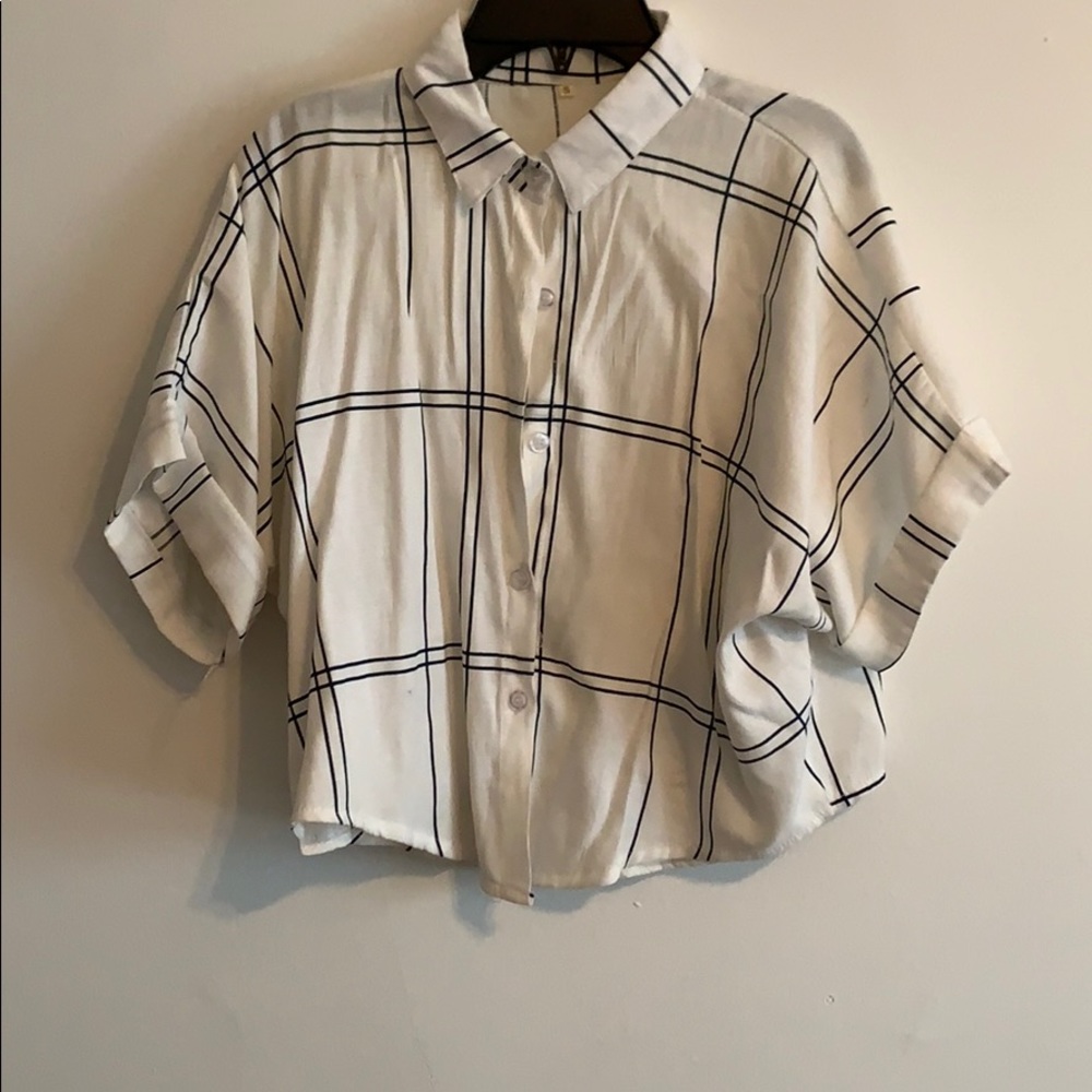 Never worn White and black button up blouse